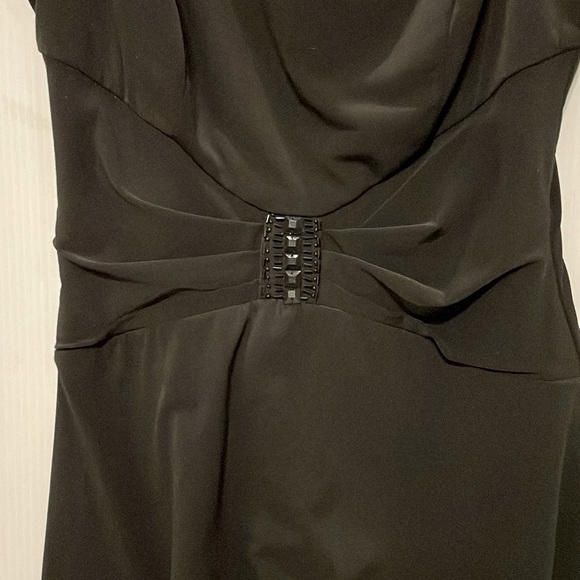 NWT Spencer Jeremy Stretch Black Long Classic Dress w/ Beaded detail size 4 - Picture 10 of 10